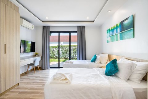 Villa in Phuket, Thailand 5 bedrooms № 155066 - photo 16