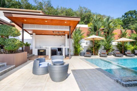 Villa in Phuket, Thailand 5 bedrooms № 155066 - photo 7