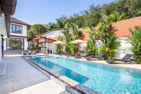 Villa in Phuket, Thailand 5 bedrooms № 155066 - photo 5
