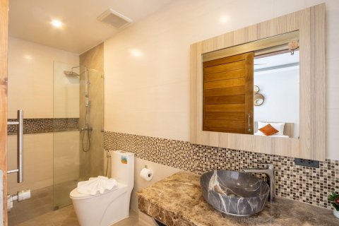 Villa in Phuket, Thailand 5 bedrooms № 155066 - photo 28