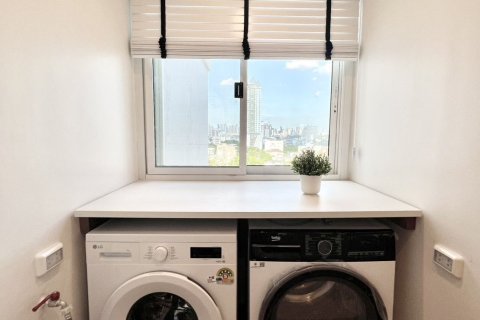 Кондоминиум с 2 спальнями в Ян Наве, Бангкок, Таиланд № 155067 - фото 9