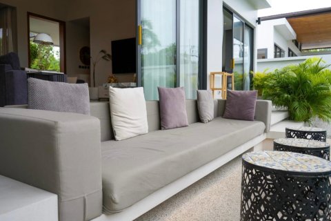 House in Bang Tao, Thailand 3 bedrooms № 157340 - photo 6