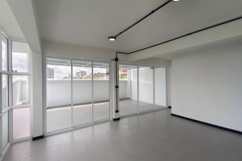 Townhouse in Bangkok Noi, Thailand 5 bedrooms № 157336 - photo 9