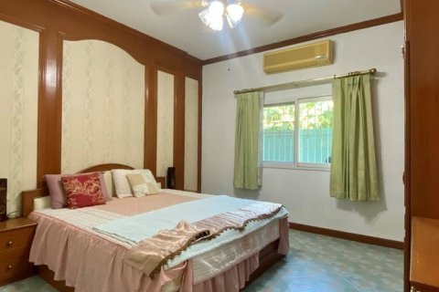 Haus in Pattaya, Thailand 4 Schlafzimmer № 222994 - Foto 16