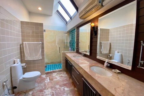 Haus in Pattaya, Thailand 3 Schlafzimmer № 223027 - Foto 9