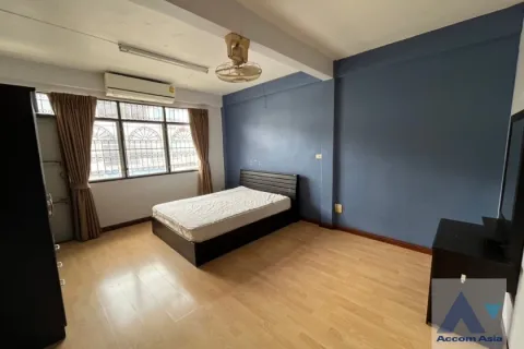 Reihenhaus in Watthana, Bangkok, Thailand 3 Schlafzimmer № 215444 - Foto 7
