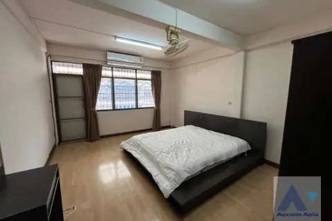 Reihenhaus in Watthana, Bangkok, Thailand 3 Schlafzimmer № 215444 - Foto 5