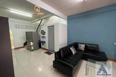 Reihenhaus in Watthana, Bangkok, Thailand 3 Schlafzimmer № 215444 - Foto 2