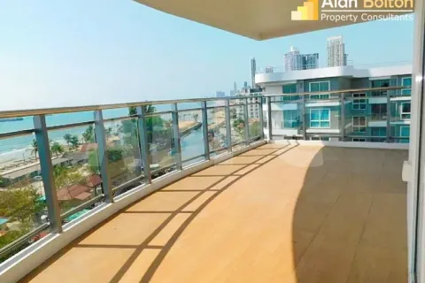 Condominio de 2 dormitorios en Pattaya, Tailandia № 211277 - foto 2