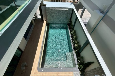 House in Pattaya, Thailand 4 bedrooms № 139236 - photo 10