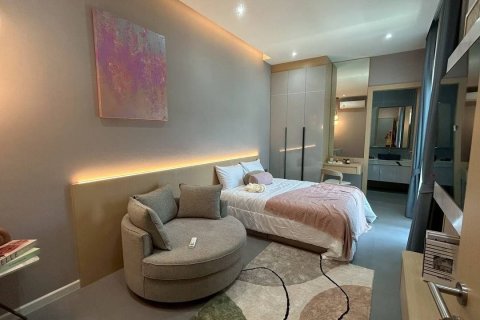 House in Pattaya, Thailand 4 bedrooms № 139236 - photo 11