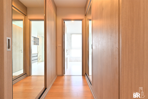 Condo in Bangkok, Thailand, 2 bedrooms № 184222 - photo 5