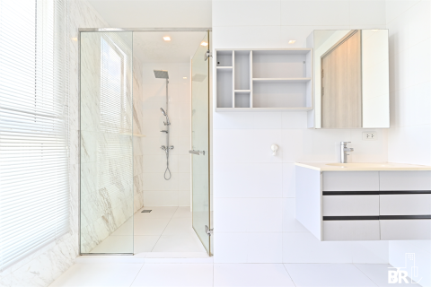 Condo in Bangkok, Thailand, 2 bedrooms № 184222 - photo 6
