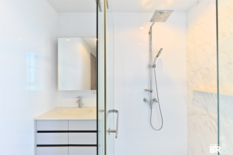 Condo in Bangkok, Thailand, 2 bedrooms № 184222 - photo 4