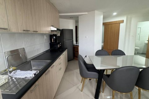 Кондоминиум с 2 спальнями в Бангкоке, Таиланд № 146808 - фото 8