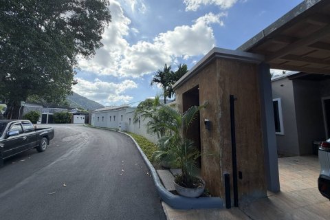 Villa in Phuket, Thailand 3 bedrooms № 167242 - photo 6