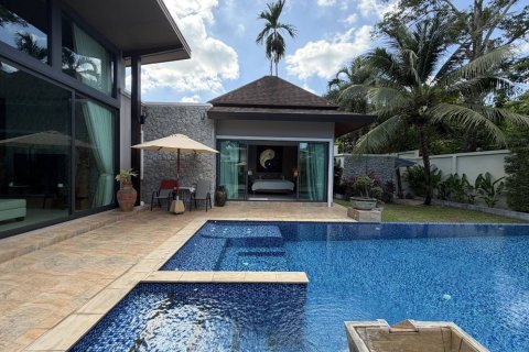 Villa in Phuket, Thailand 3 bedrooms № 167242 - photo 23