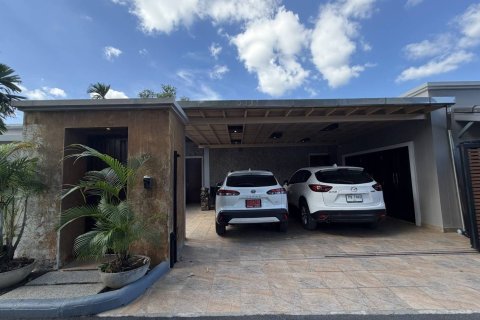 Villa in Phuket, Thailand 3 bedrooms № 167242 - photo 4