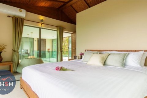 Villa in Koh Pha Ngan, Thailand 3 bedrooms № 179957 - photo 12