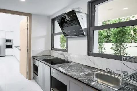 Maison à Bang Tao, Thaïlande 6 chambres № 175551 - photo 11