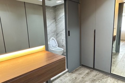 Condo à Bang Rak, Bangkok, Thaïlande, 2 chambres  № 135476 - photo 13