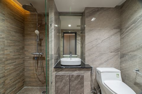 Condo in Bang Rak, Bangkok, Thailand, 2 bedrooms  № 135476 - photo 4