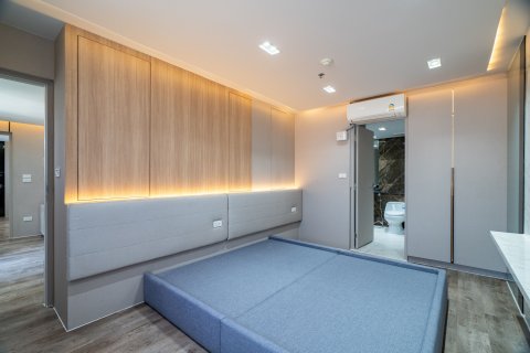 Condo in Bang Rak, Bangkok, Thailand, 2 bedrooms  № 135476 - photo 3