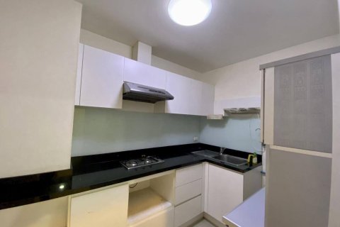 Таунхаус в Пхракханонге, Бангкок, Таиланд с 4 спальнями № 154769 - фото 2