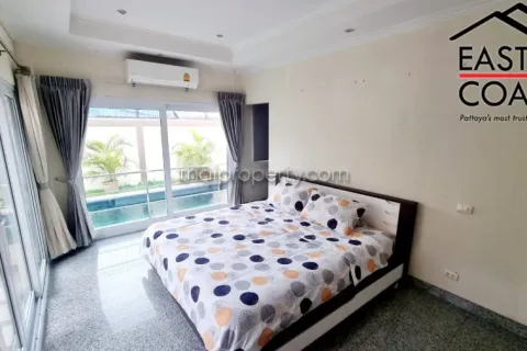 Casa de 2 dormitorios en Pattaya, Tailandia № 212550 - foto 14