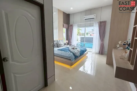 Casa de 3 dormitorios en Pattaya, Tailandia № 212552 - foto 21