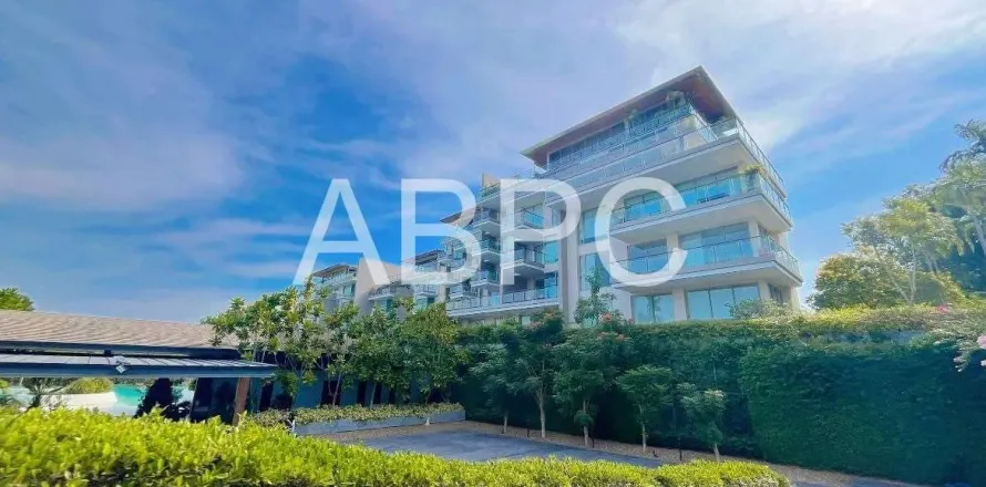 Condominio de 2 dormitorios en Pattaya, Tailandia № 211879