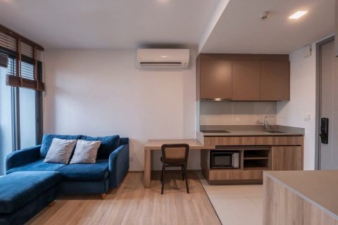 Studio dans le Condo à Watthana, Bangkok, Thaïlande  № 172113
