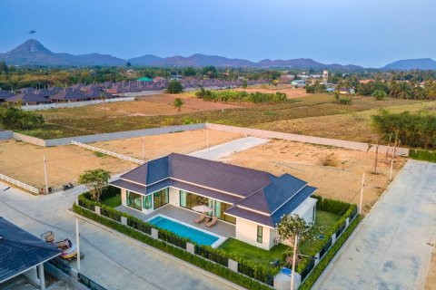 Villa in Pran Buri, Thailand 3 Schlafzimmer № 170209 - Foto 20