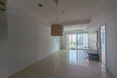 Condo in Khlong Toei, Bangkok, Thailand, 2 bedrooms  № 158496 - photo 8