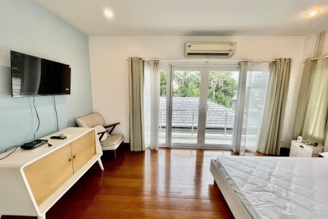 Вилла в Паттайе, Таиланд с 4 спальнями  № 169314 - фото 12