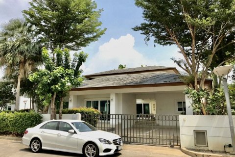 Вилла в Паттайе, Таиланд с 4 спальнями  № 169314 - фото 26