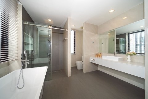 Villa in Phuket, Thailand 5 bedrooms № 151651 - photo 19