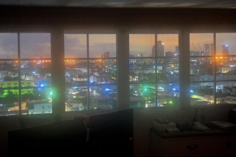 Кондоминиум с 3 спальнями в Суан Луанге, Бангкок, Таиланд № 151653 - фото 4