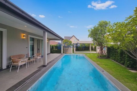 House in Pattaya, Thailand 3 bedrooms № 195812 - photo 29