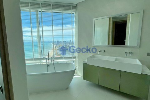 Condo in Pattaya, Thailand, 3 bedrooms  № 195806 - photo 15