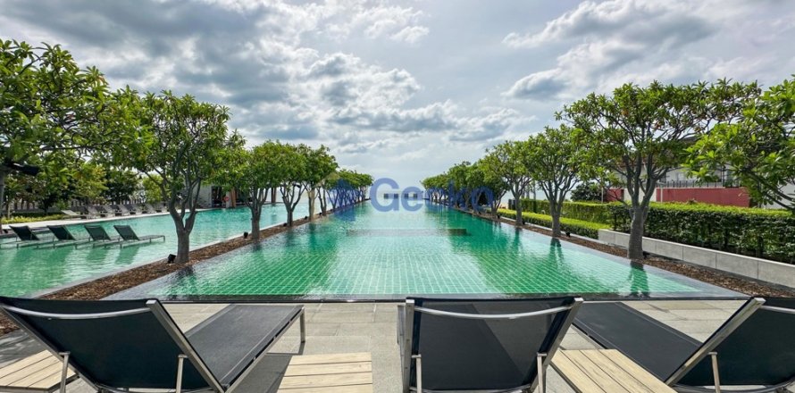 Condo in Pattaya, Thailand, 3 bedrooms  № 195806