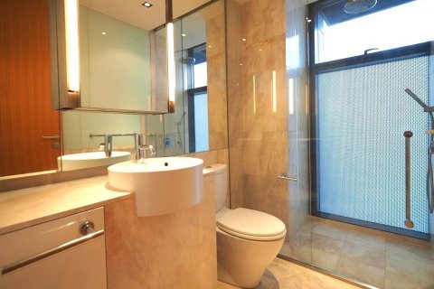 Condo in Bangkok, Thailand, 3 bedrooms № 157486 - photo 10