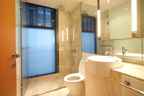 Condo in Bangkok, Thailand, 3 bedrooms № 157486 - photo 8