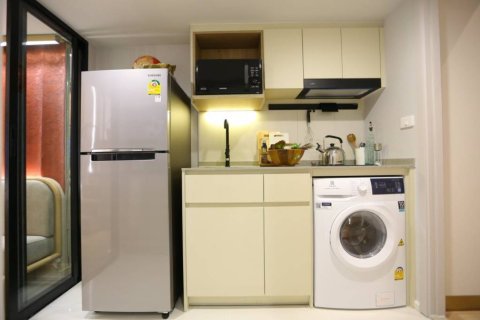 Кондоминиум с 1 спальней в Бангкоке, Таиланд № 146950 - фото 10