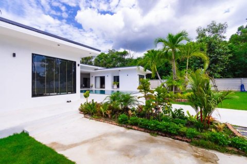 Дом в Хуа Хине, Таиланд с 4 спальнями  № 146944 - фото 6