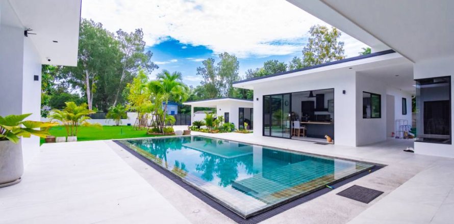 Дом в Хуа Хине, Таиланд с 4 спальнями  № 146944