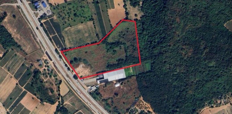 Terrain à Bang Lamung, Thaïlande № 114563