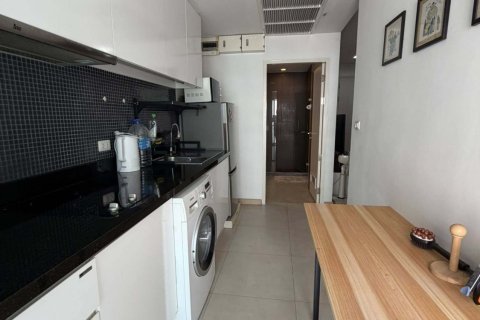 Studio in the Condo in Bang Rak, Bangkok, Thailand № 154780 - photo 2