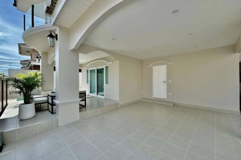 Дом в Паттайе, Таиланд с 4 спальнями № 154781 - фото 23