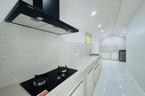 Дом в Паттайе, Таиланд с 4 спальнями № 154781 - фото 14